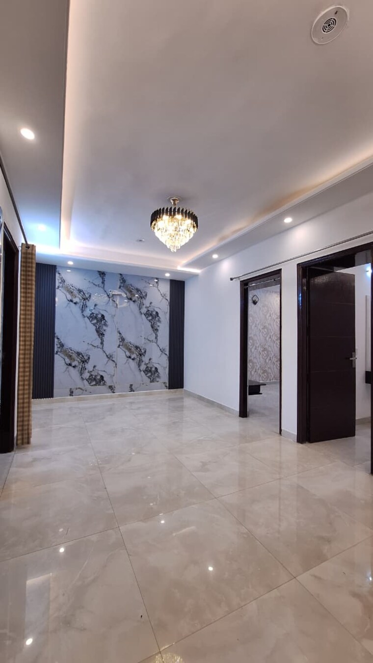 Room, dhakoli 3 Bedroom 116 Sq.Yd. Apartment In Dhakoli Zirakpur 9662975