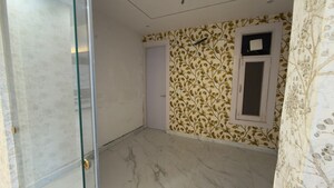 Room in 4 BHK Builder Floor at Parklands, Sector 85 – for Sale