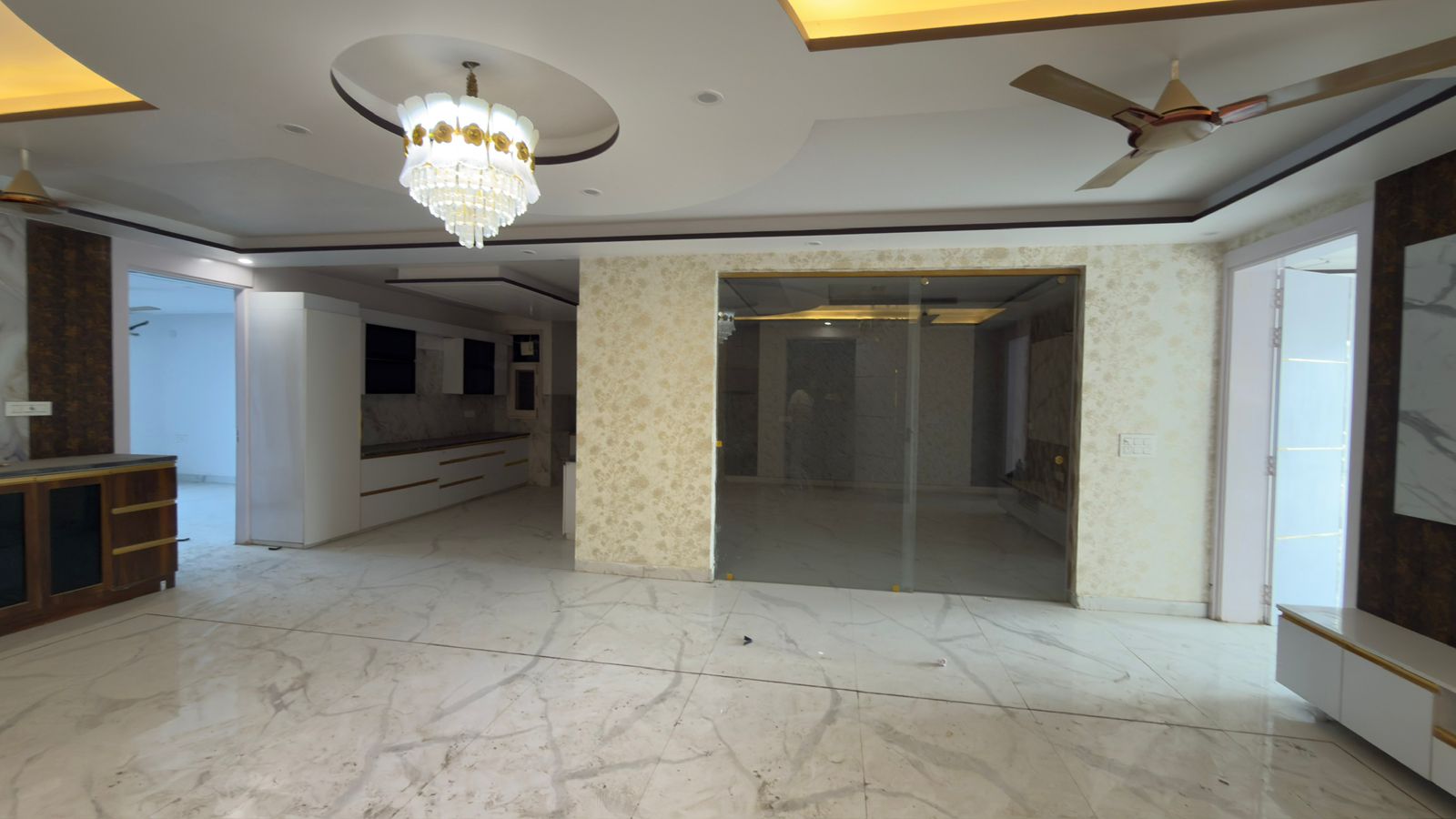 4 BHK 501 Sq.Yd. Builder Floor in Parklands