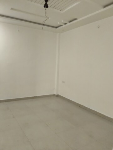 Room in 2 BHK Independent House at Nijampur Malhaur – for Rent