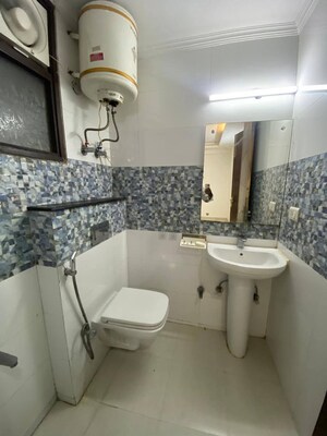 Master Bedroom in 2 BHK Builder Floor at Saket – for Rent