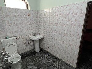 Bathroom in 3 BHK Apartment at Sector 9 – for Rent