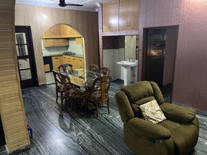 Living Room in 3 BHK Apartment at Sector 9 – for Rent