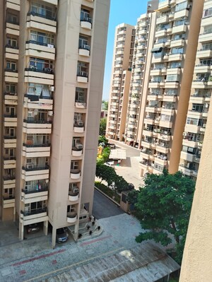 2 BHK Apartment – Exterior View View at Ansal Sushant Estate, Sector 52 - for Rent