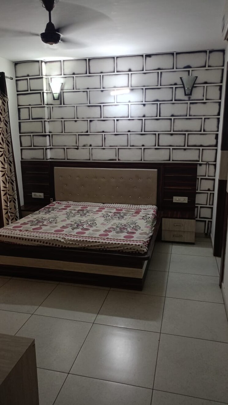 Bedroom, motiaz-royal-citi 3 Bedroom 1460 Sq.Ft. Apartment In Ambala Highway Zirakpur 9663031