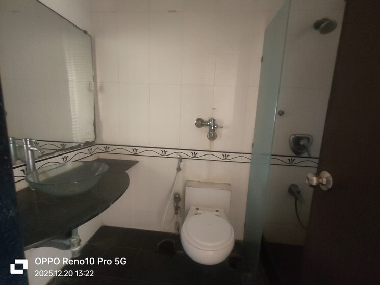 Bathroom, lake-home 3 Bedroom 1188 Sq.Ft. Apartment In Powai Mumbai 9663090