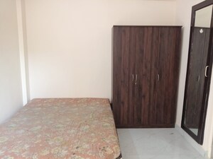Room in 1 BHK Apartment at Tarun Bharat – for Rent