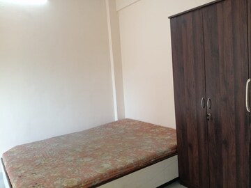 Room in 1 BHK Apartment at Tarun Bharat – for Rent