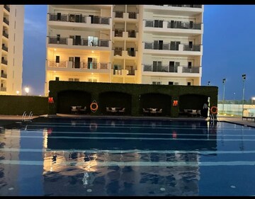 4 BHK Apartment – Exterior View View at Central Park Flower Valley Aqua Front Towers, Sohna Sector 33 - for Sale