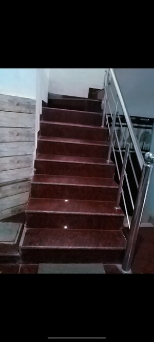 Staircase in 2 BHK Builder Floor at Sukh Residency, Sector 17 – for Rent