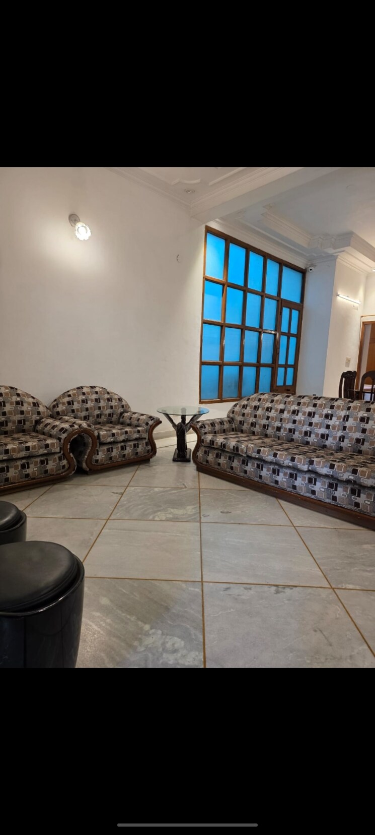 Living Room, a-square 3 Bedroom 300 Sq.Yd. Builder Floor In Sector 20 Gurgaon 9663167