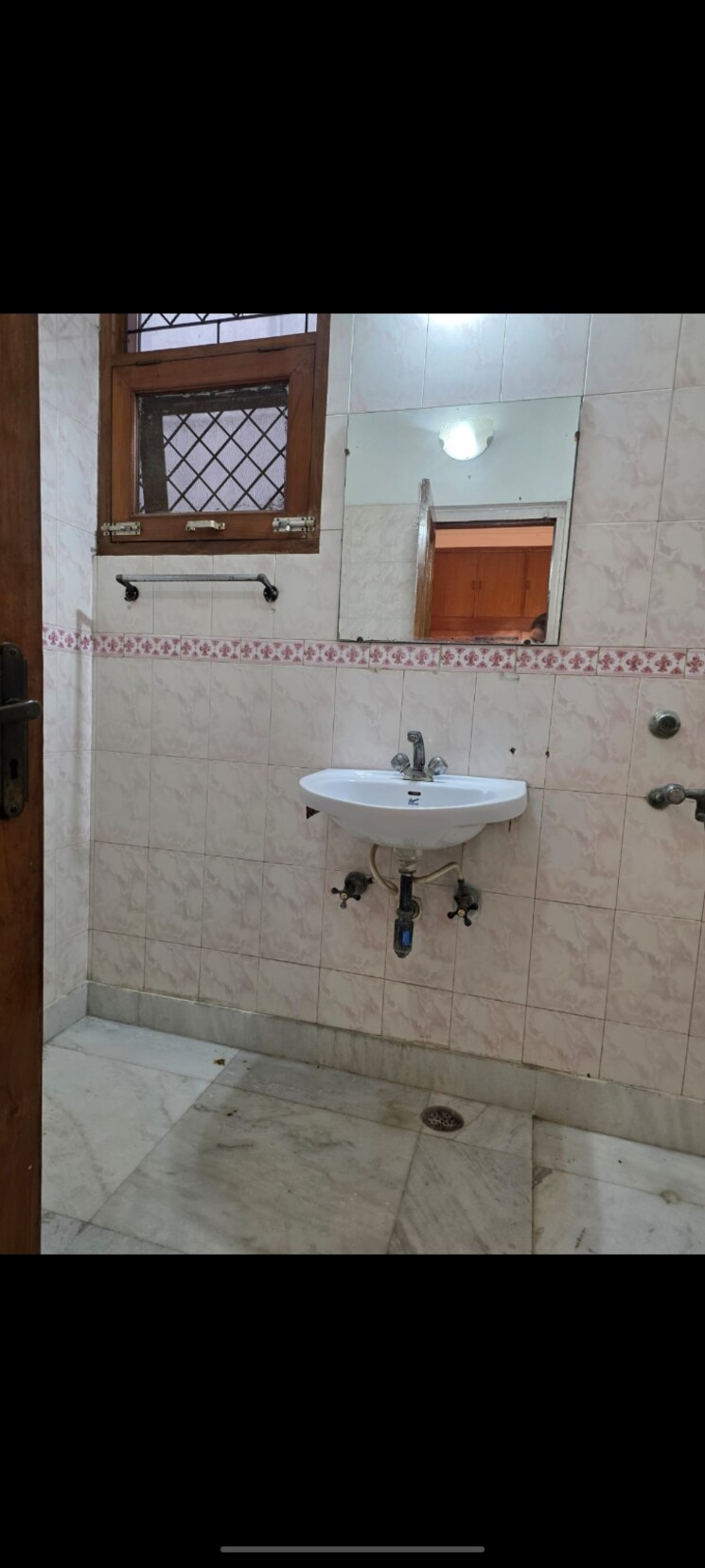 Bathroom, a-square 3 Bedroom 300 Sq.Yd. Builder Floor In Sector 20 Gurgaon 9663167