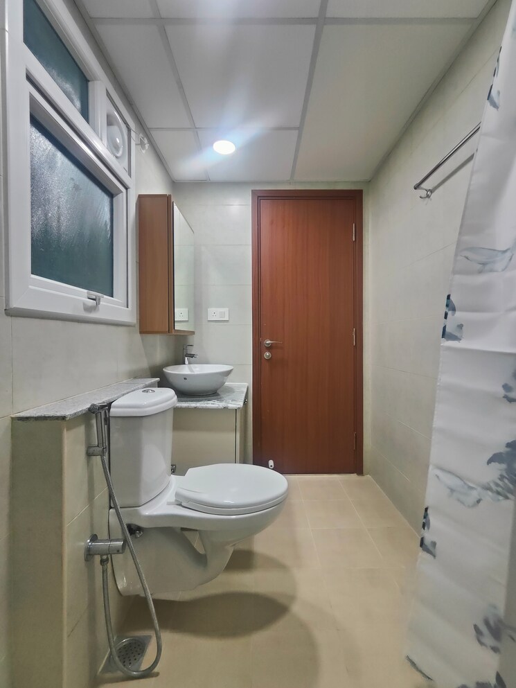 Bathroom, bhartiya-nikoo-homes-phase-2 2 Bedroom 1081 Sq.Ft. Apartment In Thanisandra Main Road Bangalore 9663174