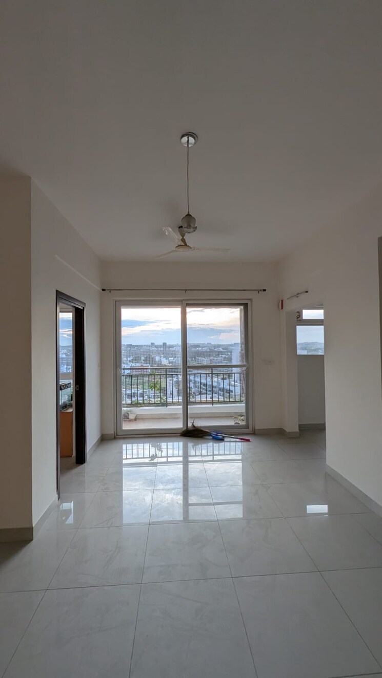Room, coevolve-northern-star 3 Bedroom 1618 Sq.Ft. Apartment In Thanisandra Bangalore 9663186