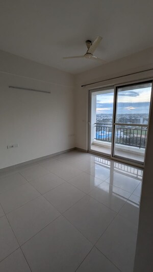 Room in 3 BHK Apartment at Coevolve Northern Star, Thanisandra – for Rent