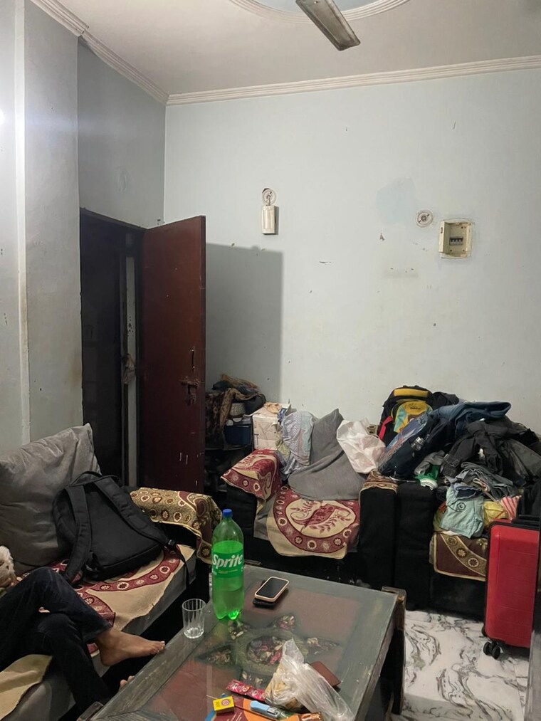 Living Room, beta i greater noida 1 Bedroom 30 Sq.Mt. Builder Floor In Beta I Greater Noida Greater Noida 9663213