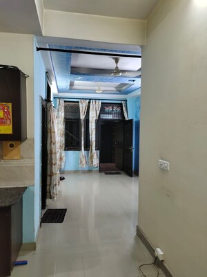 Furnished Amenities in 3 BHK Builder Floor at DLF Atria, Dlf Phase ii – for Rent