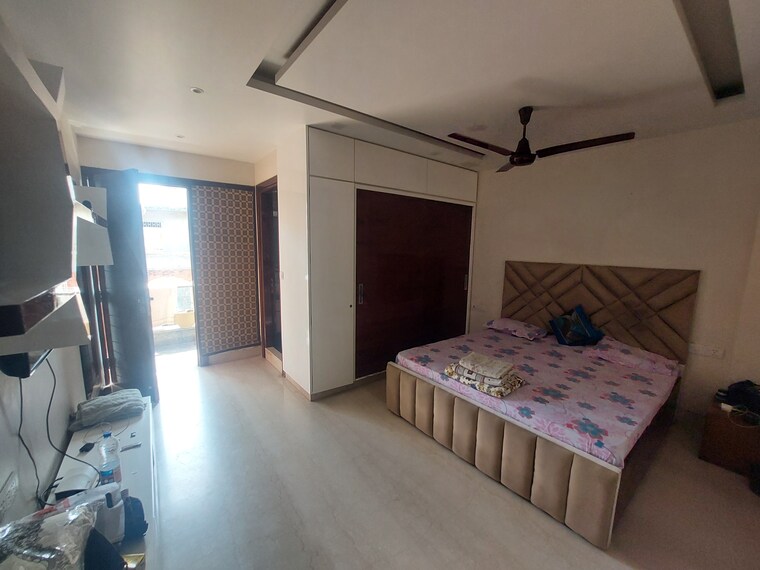 Master Bedroom, mahendru enclave 3 Bedroom 1800 Sq.Ft. Builder Floor In Mahendru Enclave Delhi 9663260