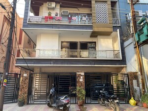 2 BHK Builder Floor For Rent in Shakti Khand
