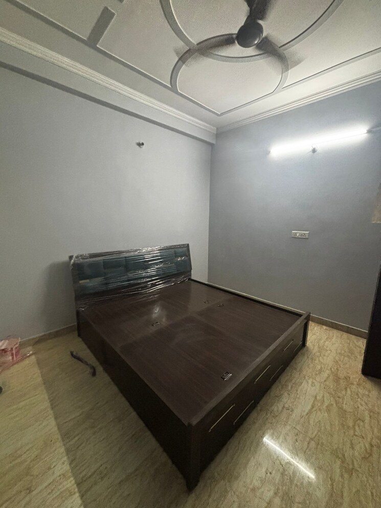 Room, chinhat 6+ Bedroom 6000 Sq.Ft. Independent House In Chinhat Lucknow 9663218