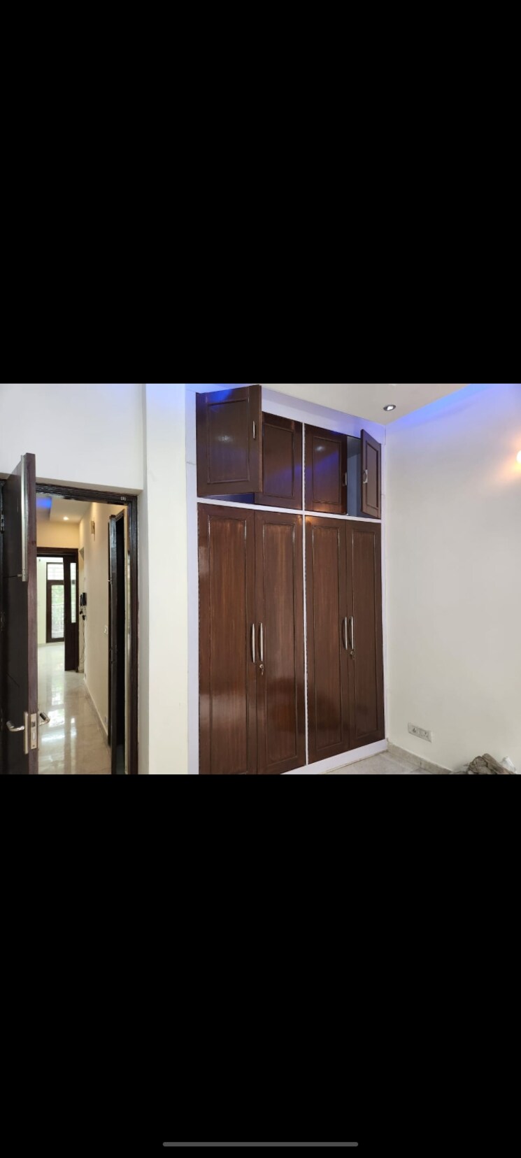 Room, east-of-kailash-block-b-rwa 2 Bedroom 208 Sq.Yd. Builder Floor In East Of Kailash Delhi 9663226