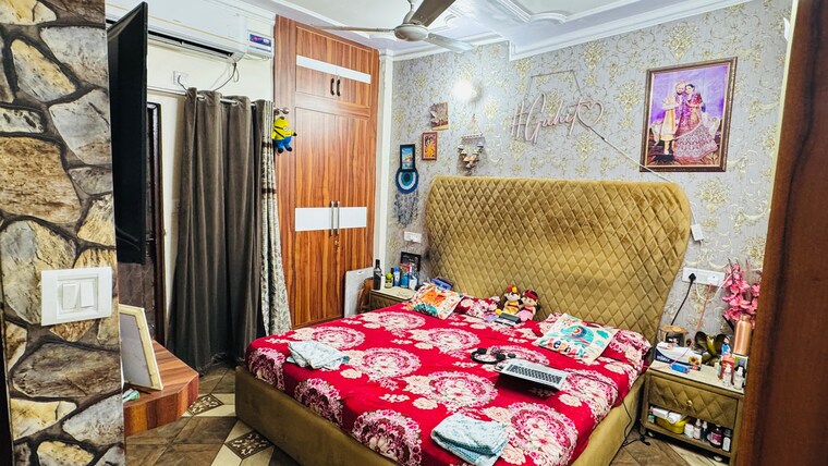 Bedroom, sector 37 3 Bedroom 250 Sq.Ft. Builder Floor In Sector 37 Faridabad 9663239
