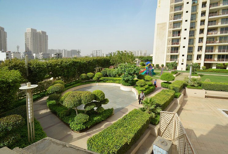 Exterior View, dlf-summit-plaza 4 Bedroom 3400 Sq.Ft. Apartment In Sector 54 Gurgaon 9663237