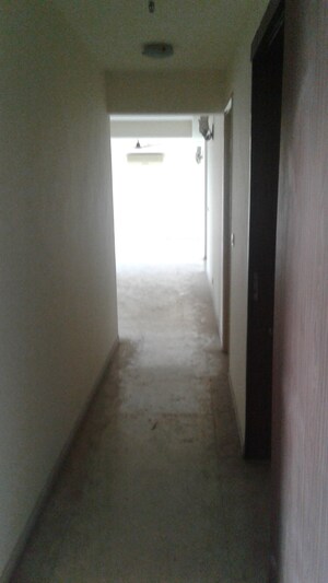 Building Lobby in 4 BHK Apartment at DLF Summit Plaza, Sector 54 – for Sale