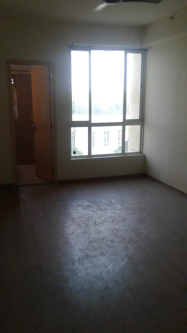 Room, dlf-summit-plaza 4 Bedroom 3400 Sq.Ft. Apartment In Sector 54 Gurgaon 9663237