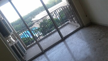 Balcony in 4 BHK Apartment at DLF Summit Plaza, Sector 54 – for Sale