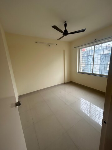 Room in 2 BHK Apartment at Bavdhan – for Rent