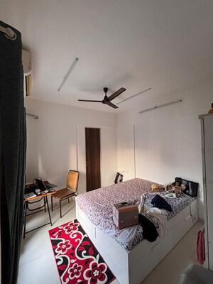 Bedroom in 2 BHK Apartment at Mahavir Arham Vardham, Chembur – for Rent