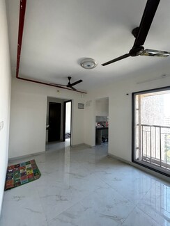 1 BHK + Pooja Room Apartment For Sale in Lodha Splendora