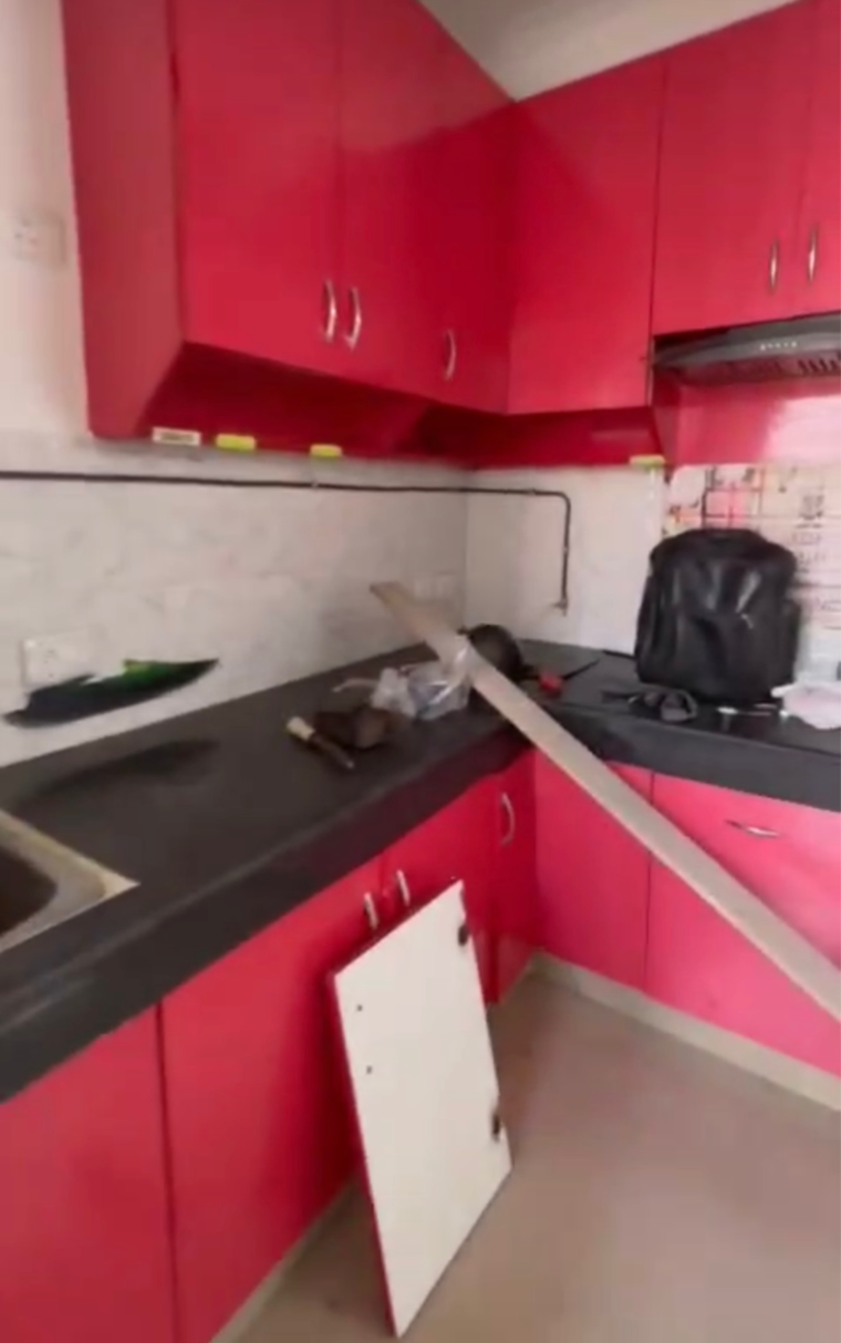 Team Area, galaxy-north-avenue 2 Bedroom 905 Sq.Ft. Apartment In Gaur City 1 Greater Noida 9663290