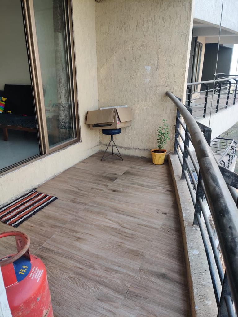 2 BHK + Servant Room 925 Sq.Ft. Apartment in MJ Shah Centrio