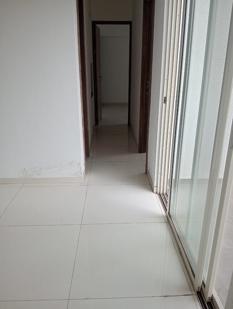 undefined, bavdhan 2 Bedroom 1000 Sq.Ft. Apartment In Bavdhan Pune 9663313