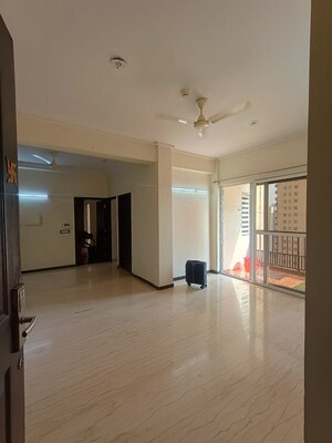 Room in 2.5 BHK Apartment at Dasnac The Jewel, Sector 75 – for Sale