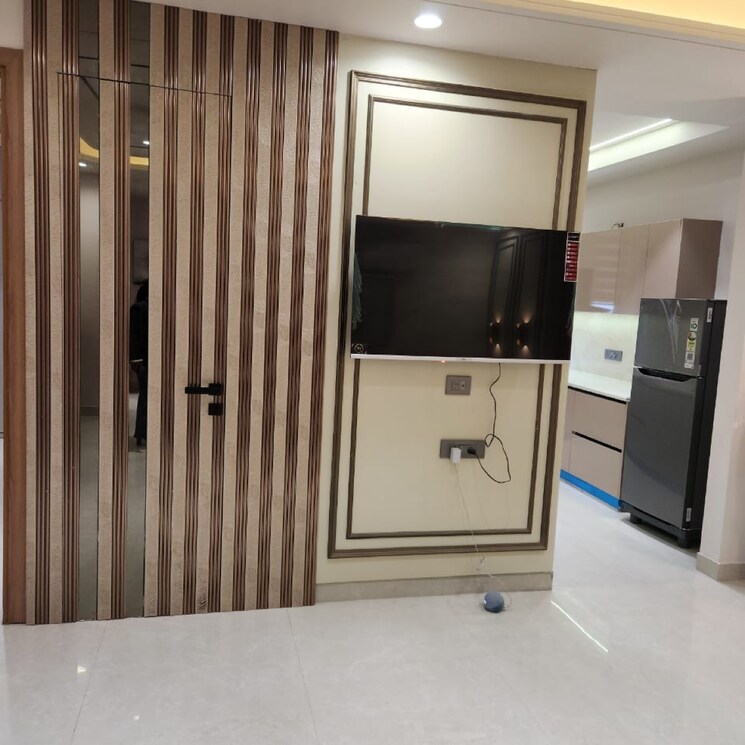 Room, tdi city 3 Bedroom 180 Sq.Yd. Builder Floor In Tdi City Panipat 9663326