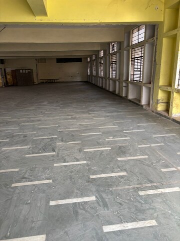  Warehouse For Rent in Sector 8