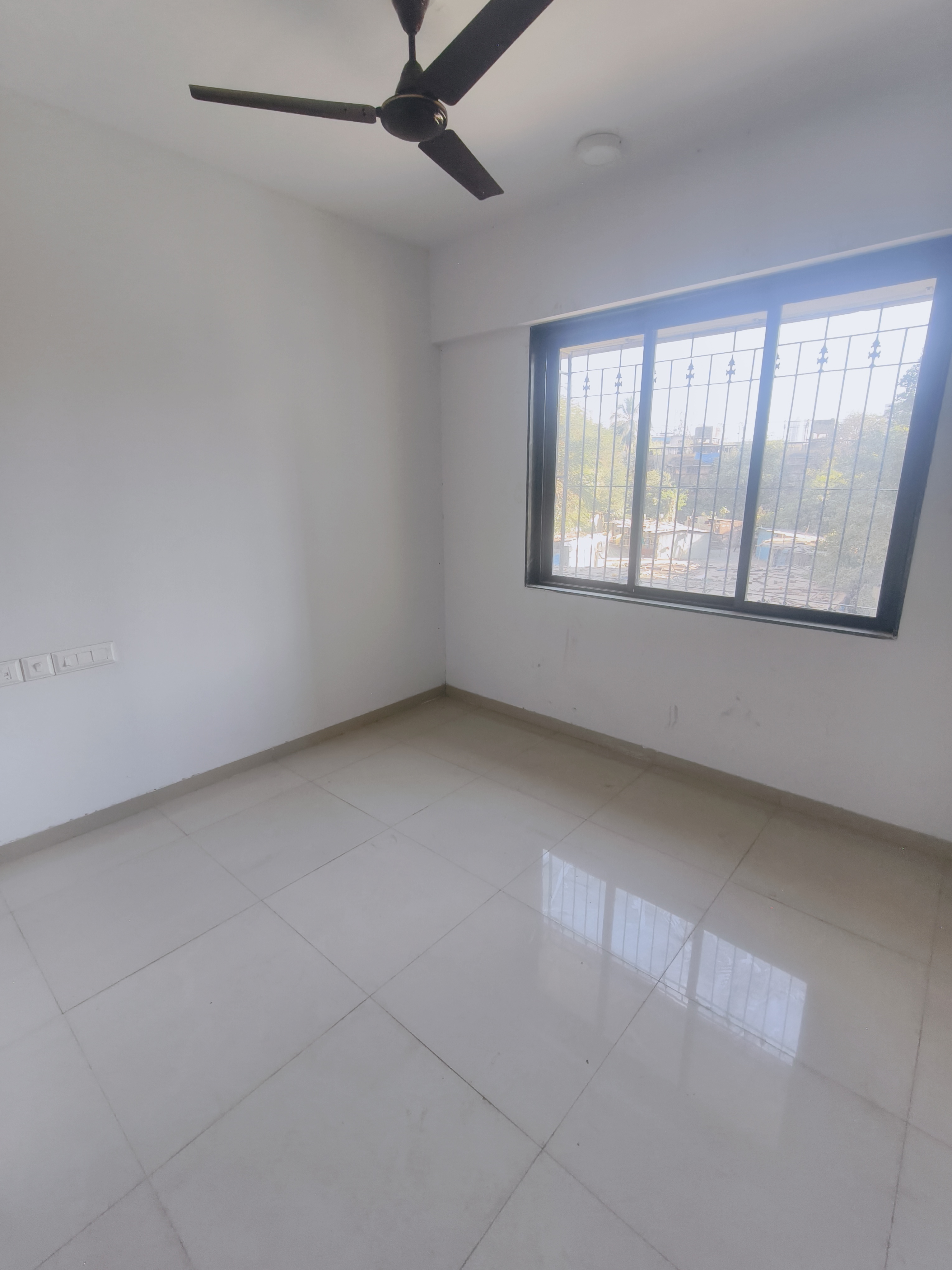 1 BHK 425 Sq.Ft. Apartment in Highland Pearl