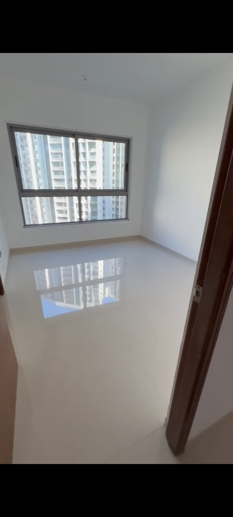 Balcony, kalpataru-immensa-b 3 Bedroom 944 Sq.Ft. Apartment In Kolshet Road Thane 9663348