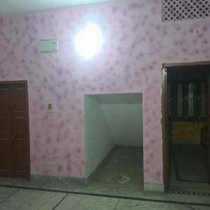 Room in 5 BHK Builder Floor at Kankarbagh – for Rent