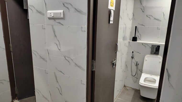 Floor Plan, madhapur Commercial Office Space 2100 Sq.Ft. In Madhapur Hyderabad 9663387