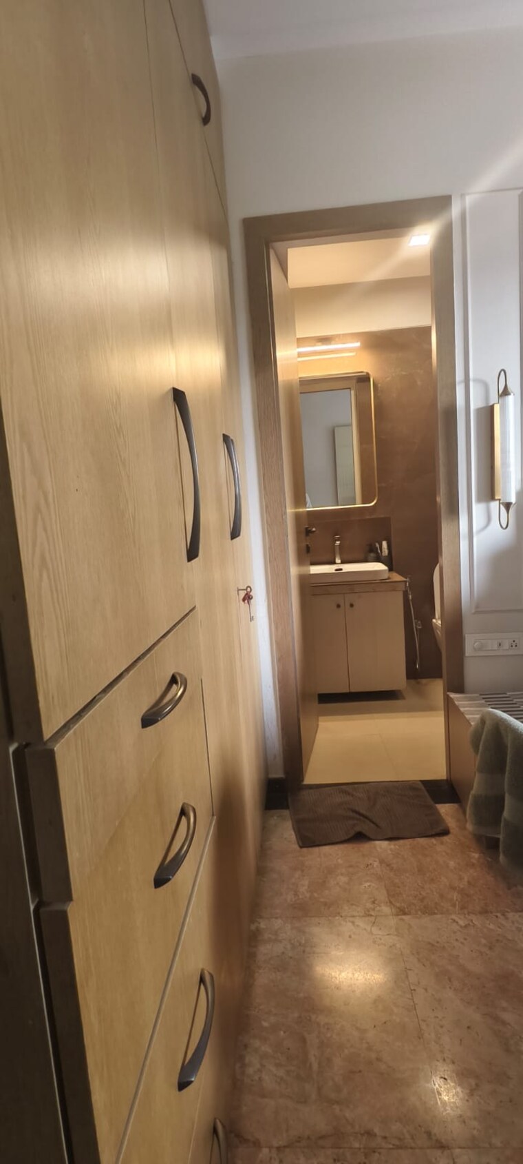 Bathroom, hiranandani-gardens-eldora 3 Bedroom 1490 Sq.Ft. Apartment In Powai Mumbai 9663386