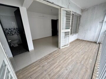 Room in 1 BHK Apartment at Wakad – for Rent