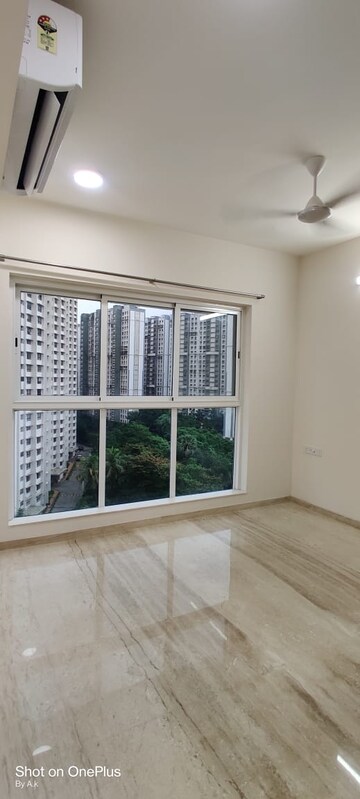 Room in 2 BHK Apartment at L & T Emerald Isle Tower 15, Powai – for Sale