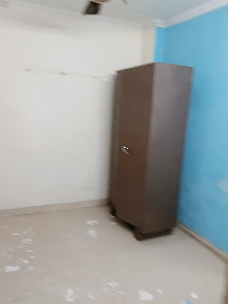 Room, neb sarai 1 Bedroom 450 Sq.Ft. Builder Floor In Neb Sarai Delhi 9663580