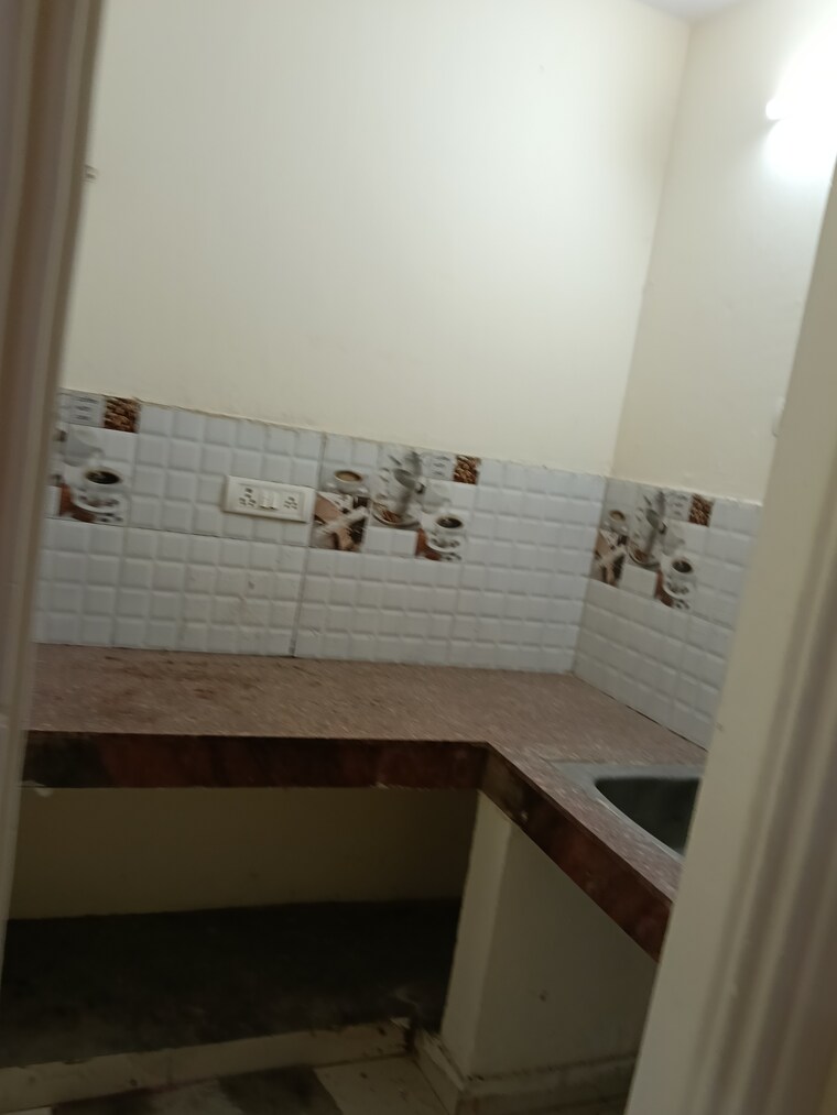Kitchen, neb sarai 1 Bedroom 450 Sq.Ft. Builder Floor In Neb Sarai Delhi 9663580