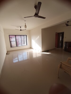 3 BHK Apartment For Rent in Vastu Tower, Malad West