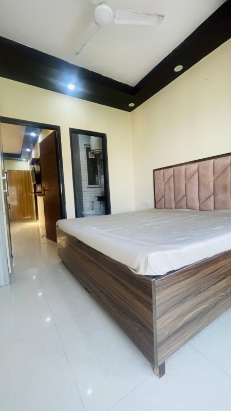 Bedroom, minarch-tower 1 RK 500 Sq.Ft. Builder Floor In Sector 44 Gurgaon 9663494